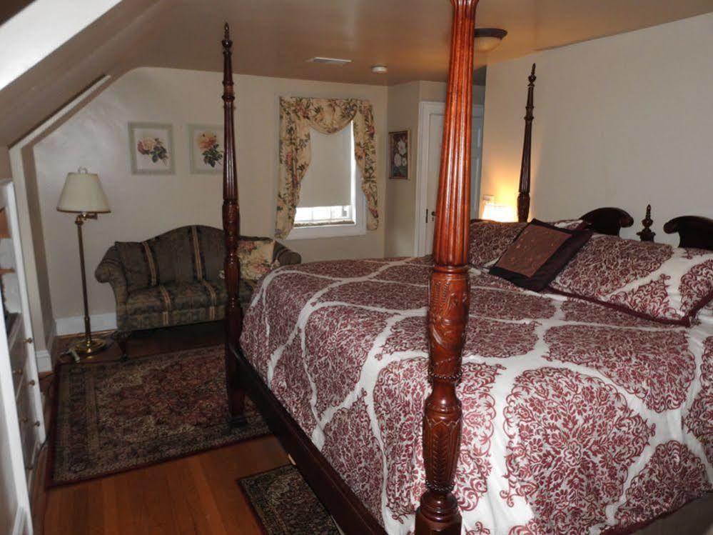 Magnolia Manor B&B Inn 威廉斯堡 外观 照片